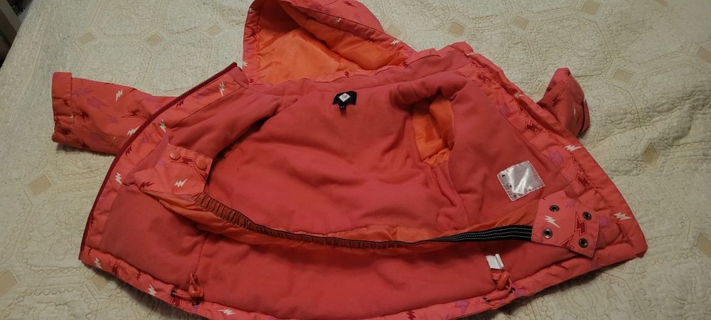 Vând greaca iarna TEX 3-4 ani și pantaloni zapada  Lupilu 98-104