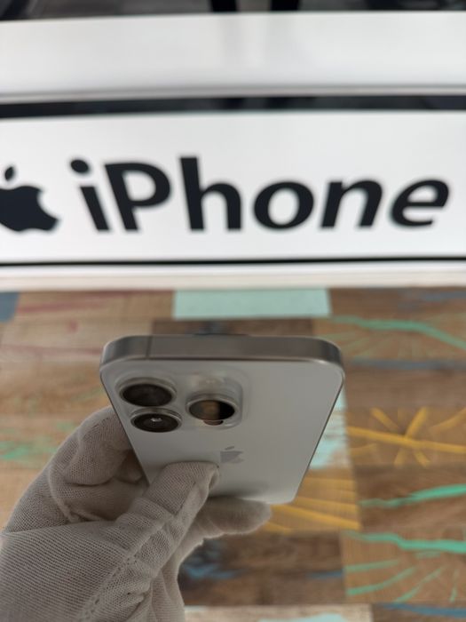 Iphone 15pro 256gb 100%bt чисто нов почти не е използван