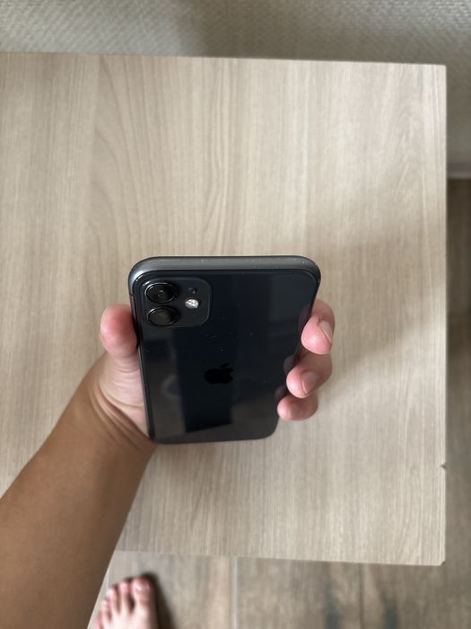 iPhone 11 128gb продам