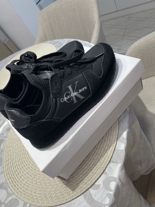 Кецове Calvin Klein