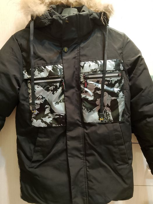Срочно продам зимний куртку