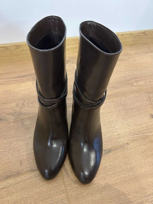 Дамски боти H&M. Нови.