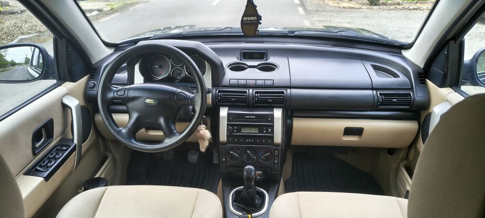 Vând Land ROVER Freelander td4