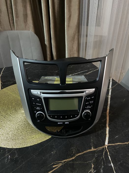 Магнитофон Hyundai Accent/Solaris