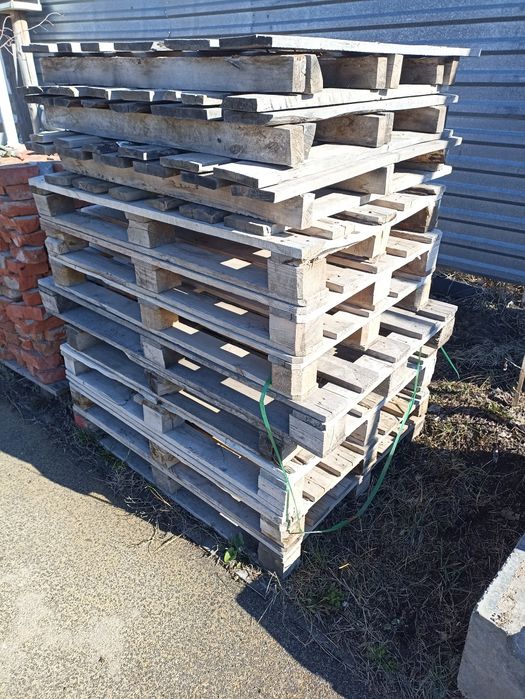 Продам поддоны, в отличном состоянии.