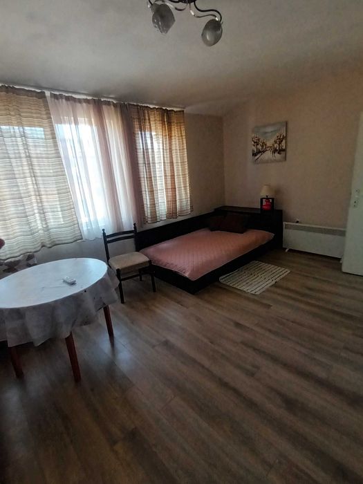 Дава се под наем Едностаен апартамент в Варна, Конфуто - 40 кв.м за 295.8 € - Снимка #9