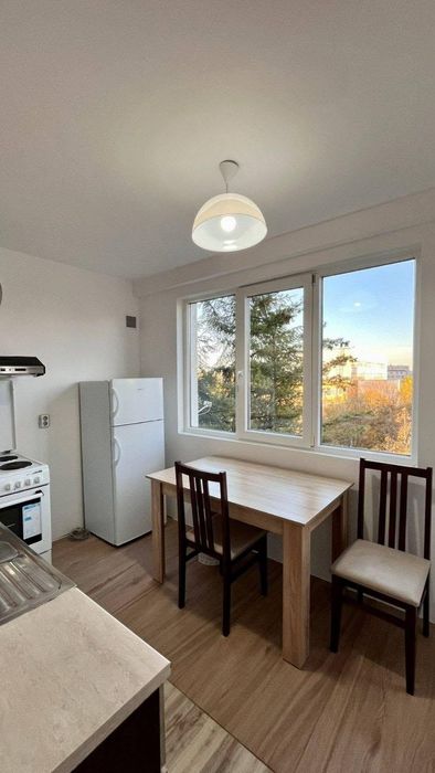 Дава се под наем Двустаен апартамент в София, Люлин 6 - 65 кв.м за 450 € - Снимка #3