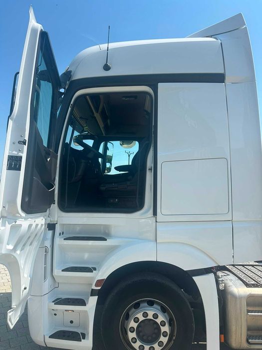 Mercedes-Benz Actros