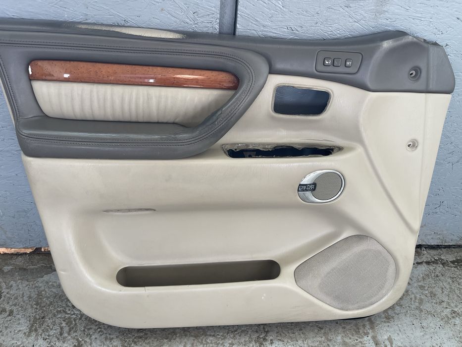 Дверные карты Lexus LX-470