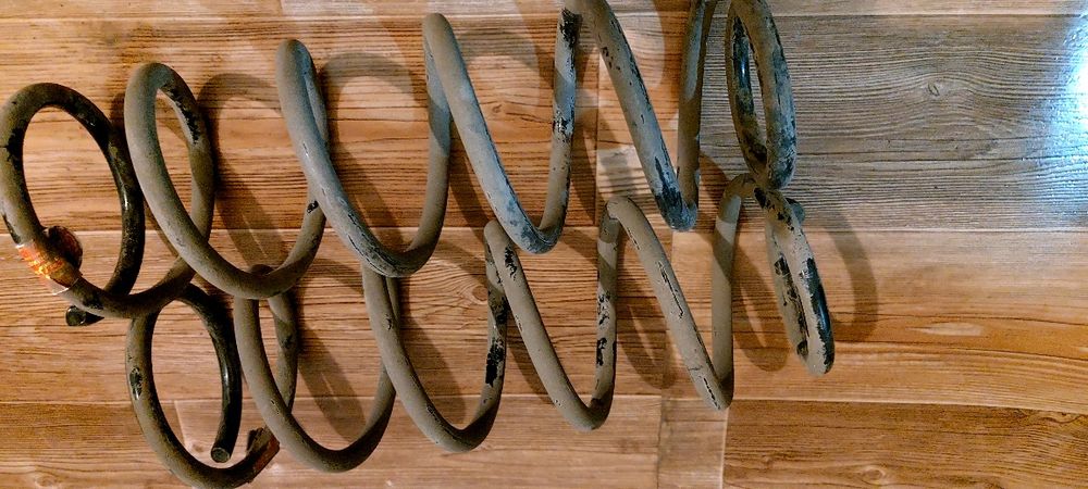 Задние усиленные пружины Хундай акцент(солярис)Киа