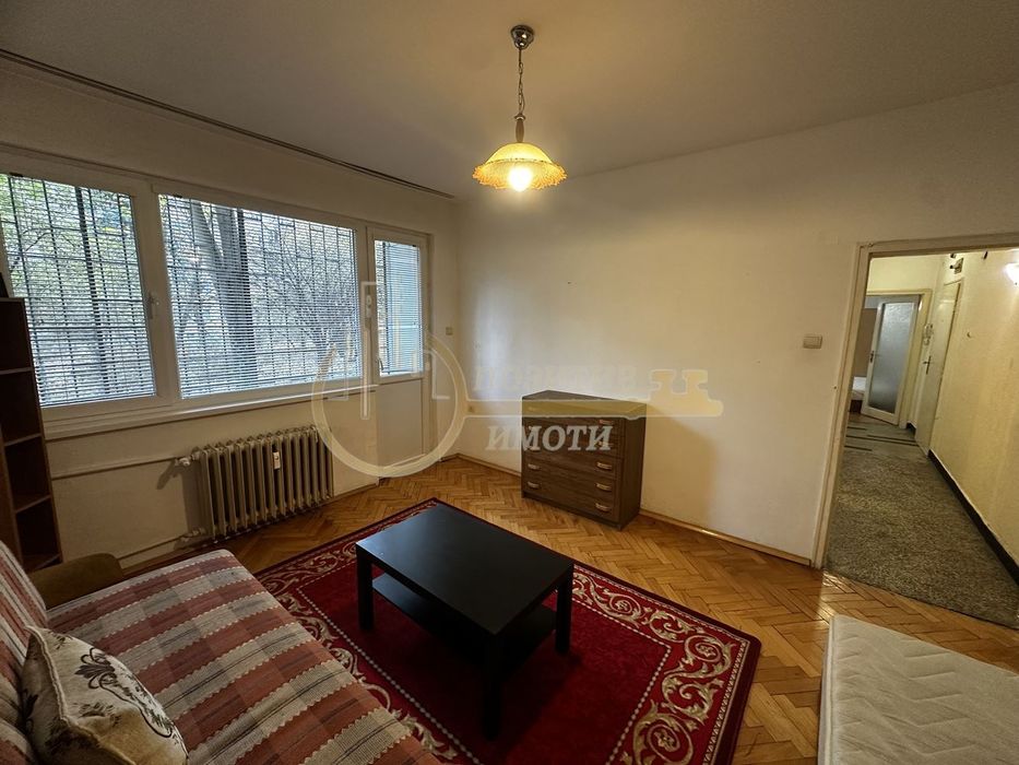 Дава се под наем Двустаен апартамент в София, Красно село - 65 кв.м за 408 € - Снимка #1