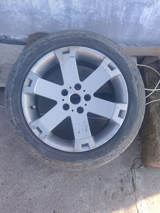 Продам Титаники на 17