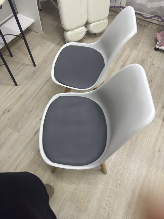 Продам два стула в хорошем состоянии