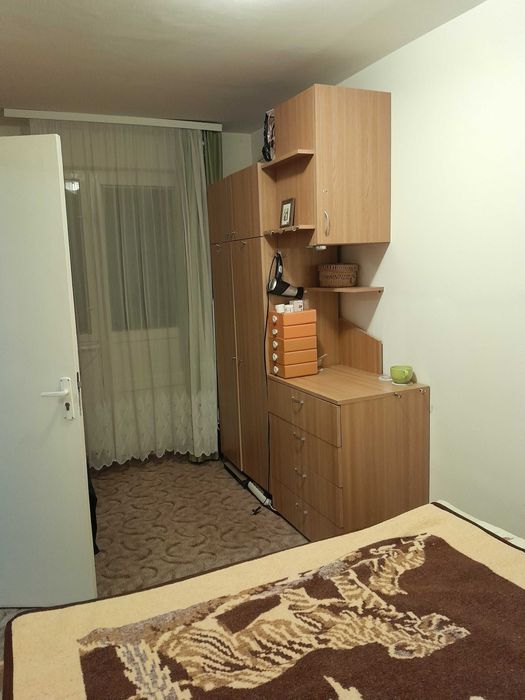 Apartament de  vanzare cf. 2,  et. 2/4 , zona  Vest OMV