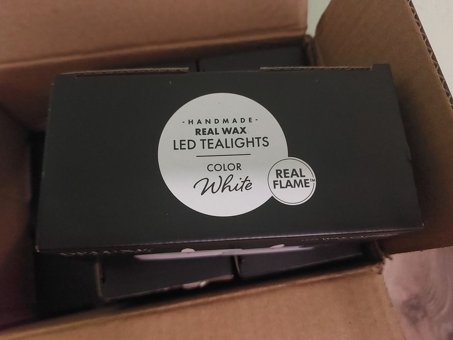 Свещи с батерия..