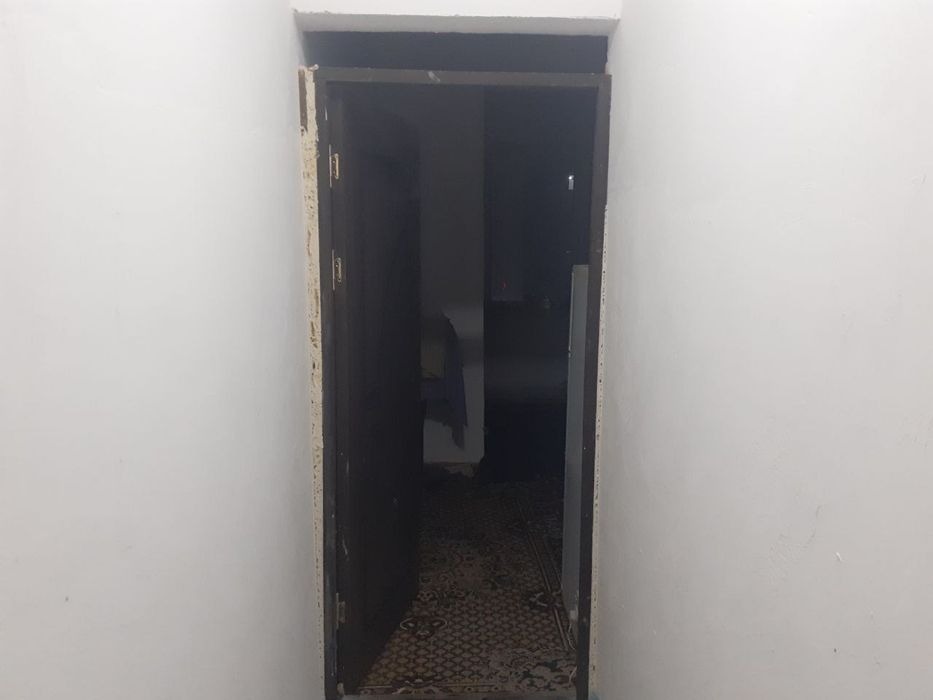 13мкр51кв ли 4 этаж янги домдан квартира сотиладт