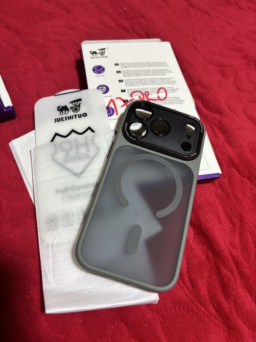 Huse iphone , samsung etc