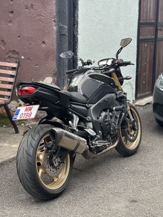 Yamaha FZ8 2011 Akrapovic