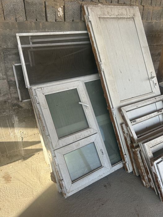 Пластик терезелер сатылады