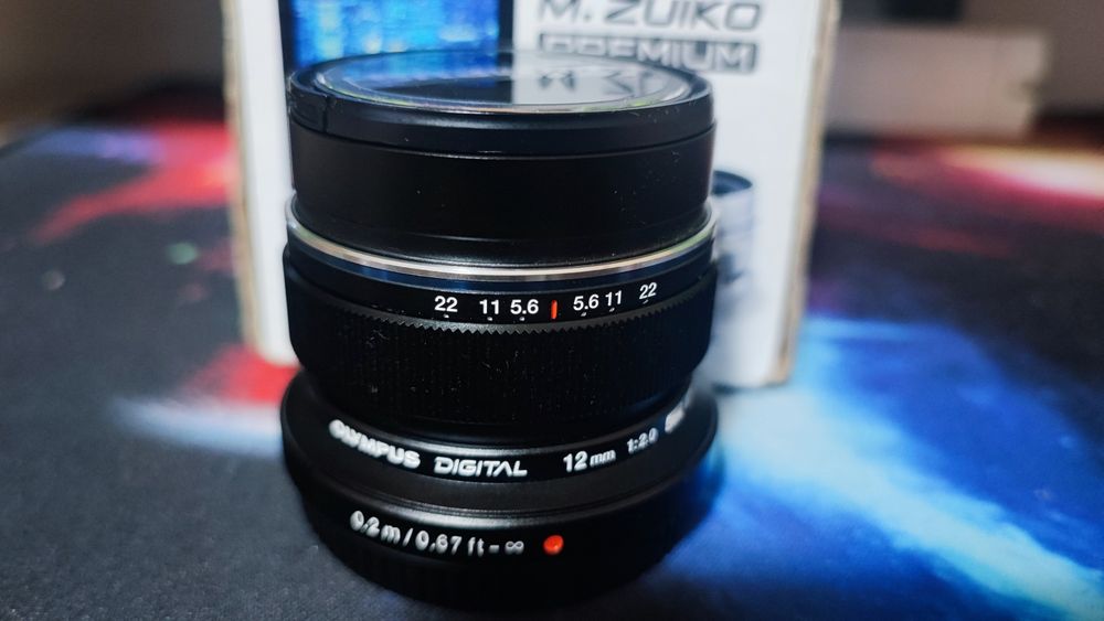 Obiectiv olympus 12mm f2.0