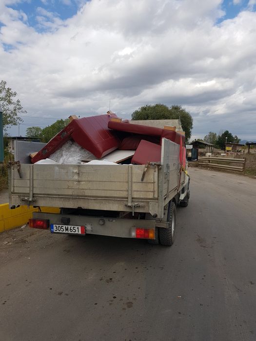 Извозване строителни отпадъци.Най -добри цени! 160лв на камион