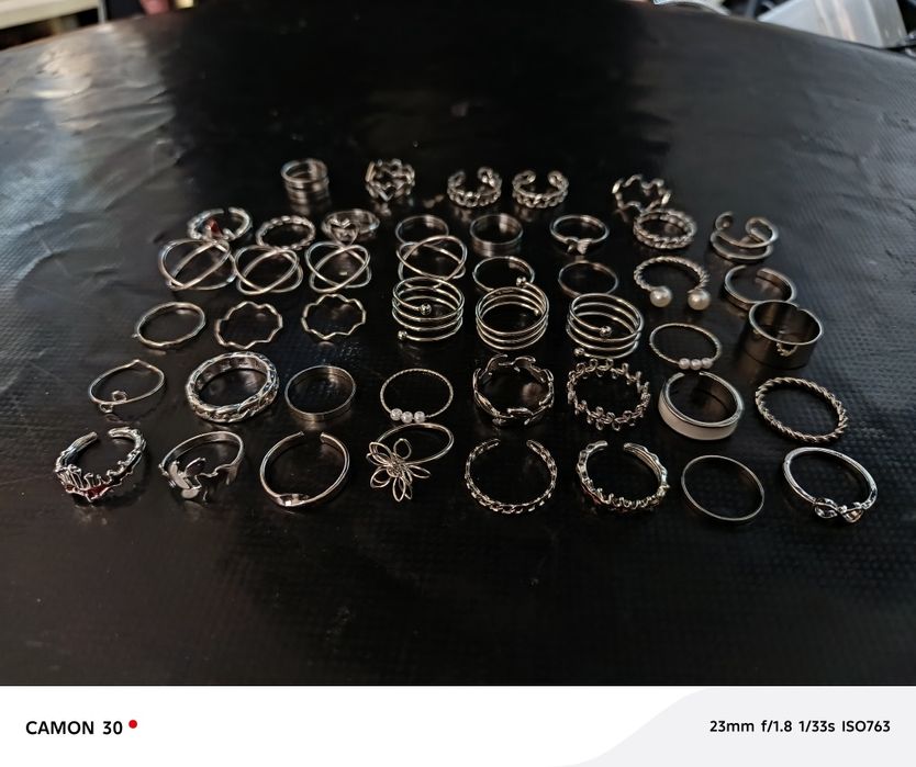 Кольца 3 типа, панк, черные, и серебро.