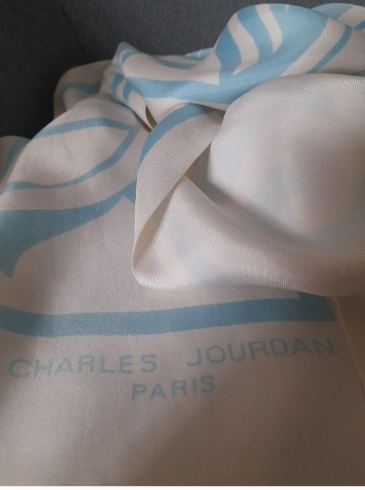 Esarfa Charles Jourdan, mătase naturala, 13 lei