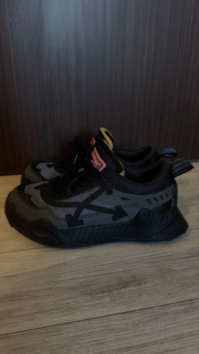 Off White ODSY 1000
