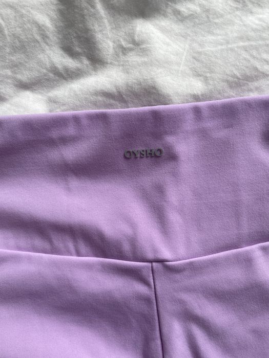 легинсы Oysho, бермуды Massimo Dutti