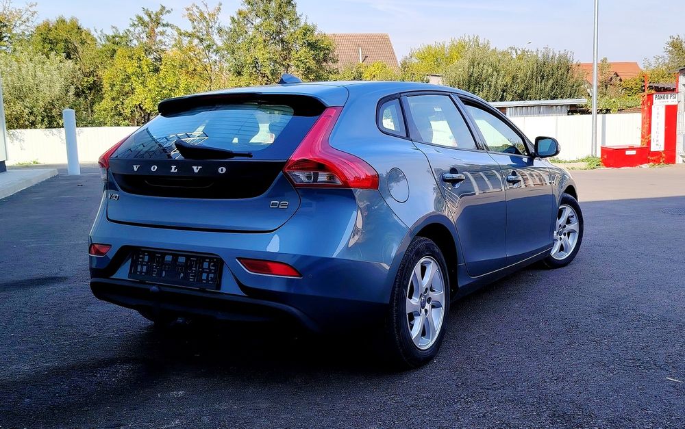VOLVO V40 2013 — imagine 2