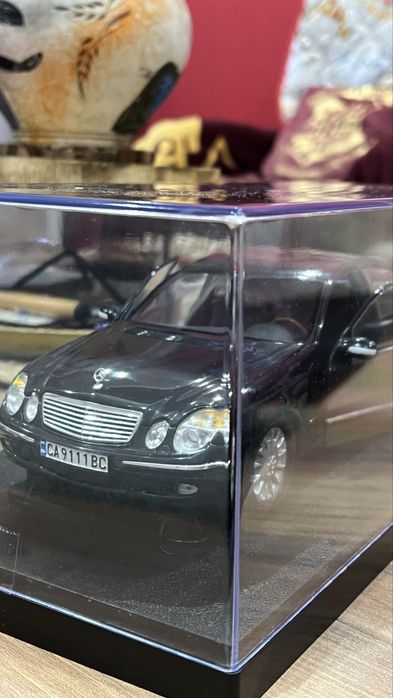 Макет на кола Мерцедес Е320 ,2005 г