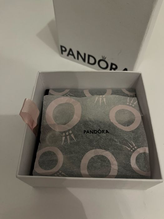 Vand bratara pandora