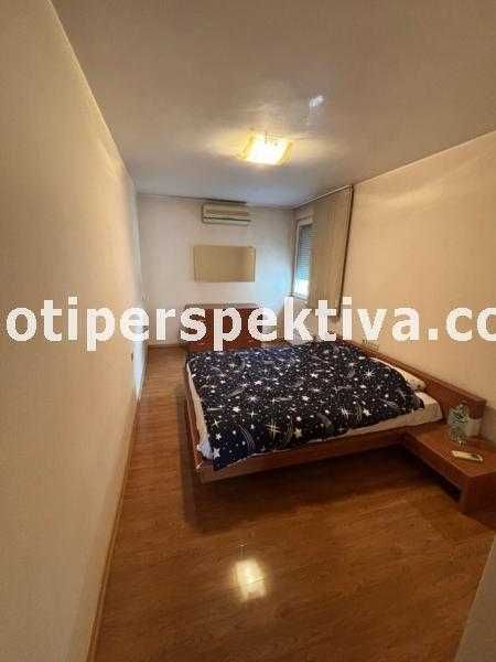 Продава се Тристаен апартамент в Пловдив, Център - 190 кв.м за 1383 €/кв.м - Снимка #5