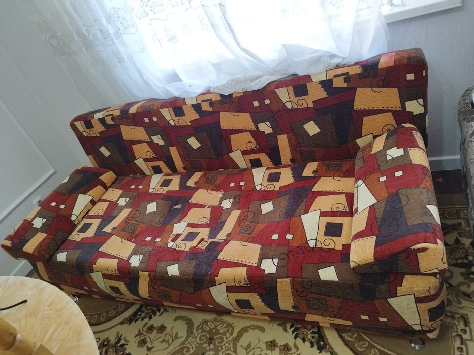 Диван в норм состоянии