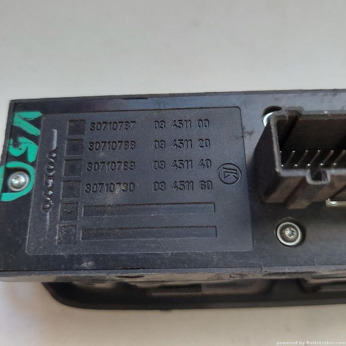 Butoane Geamuri Electrice Volvo V50 (Mw, 545) [ 2003 - 2012 ] Oem 03451100