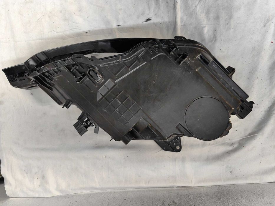 Оригинални  фарове  Волво XC60  Volvo XC60  Led MID