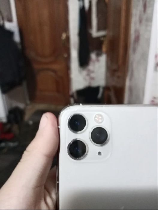 Продам/обменяю apple 11 pro