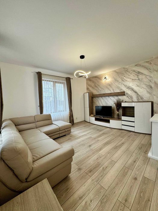 Casă ultracentrală de închiriat, Roman– ideală birouri/clinică