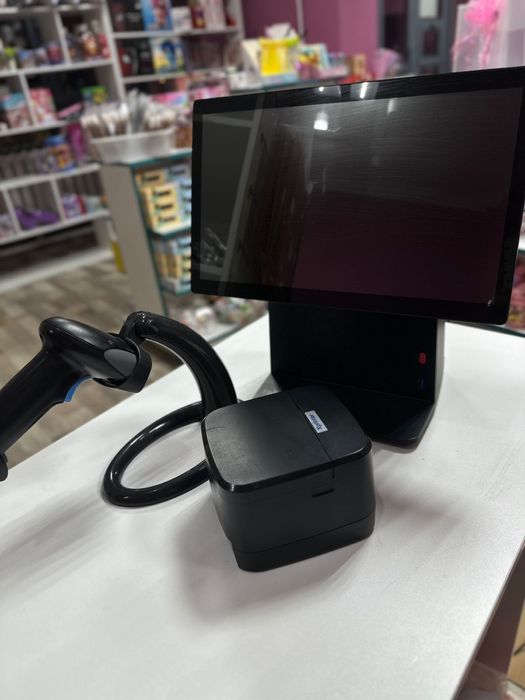 Моноблок для кассы