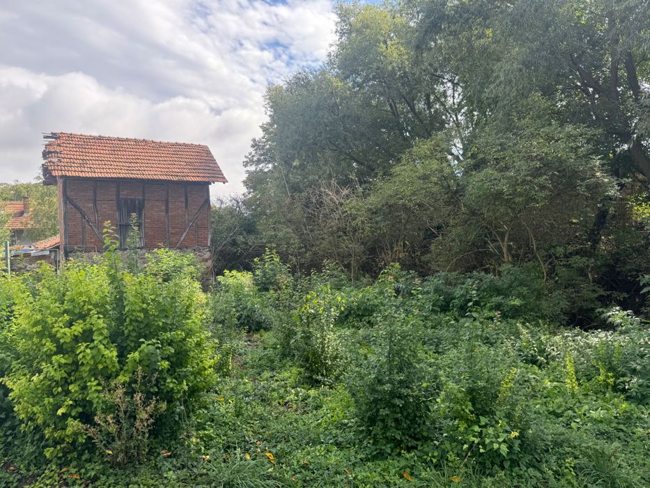 Продава се Къща в София, Орландовци - 1175 кв.м за 49 €/кв.м - Снимка #8