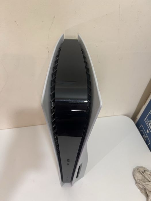 PlayStation 5 825GB + 2 ta DualSense Controller + O‘yinlar