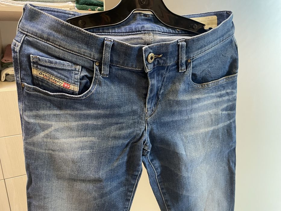 Blugi Diesel talie joasa