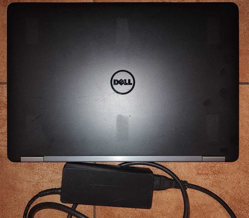 Laptop Latitude e7470, i7-6600, 8gbddr4, SSD 256 M2, windows 11