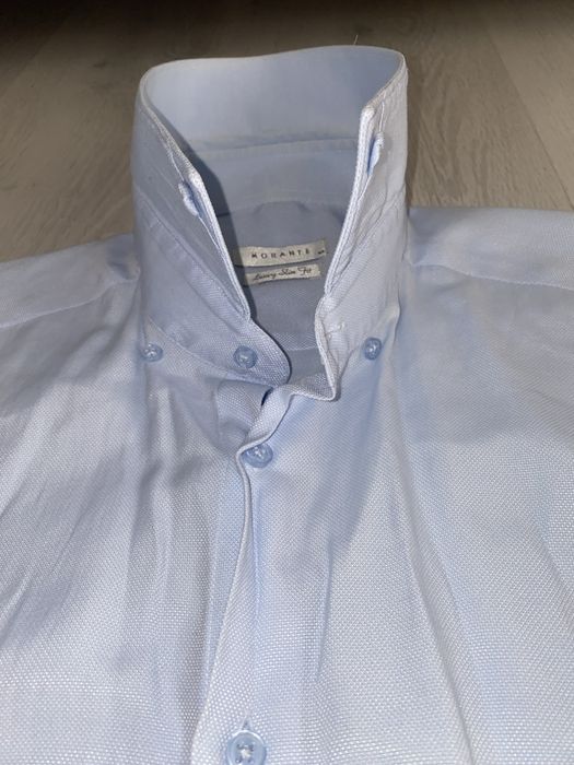 Рубашка голубая мужская