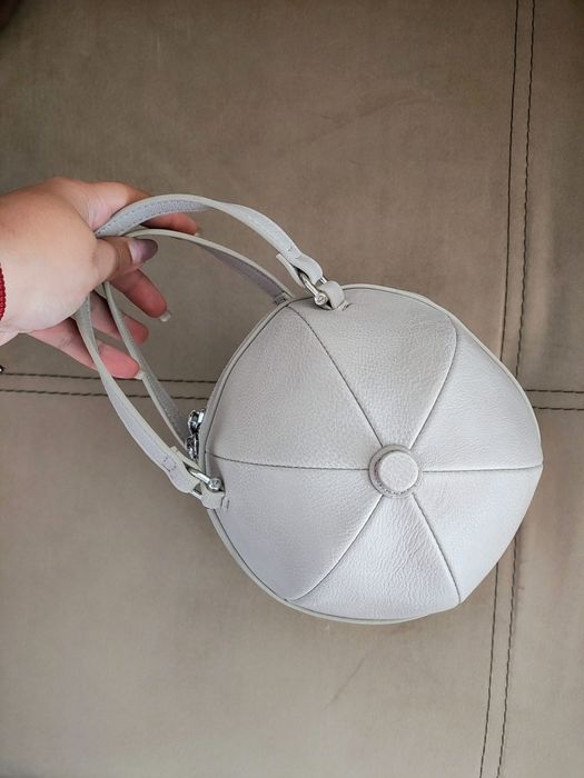 Дамски чанти - кокетно допълнение към тоалета Ви