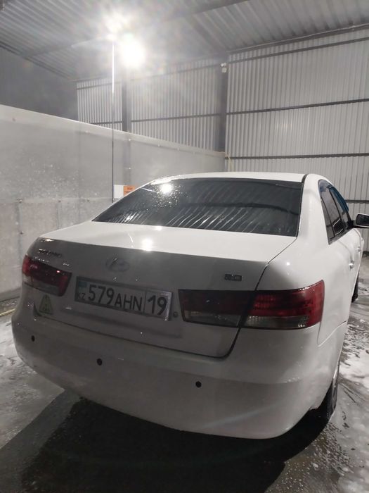 Срочно продаётся Hyundai sanata (2006