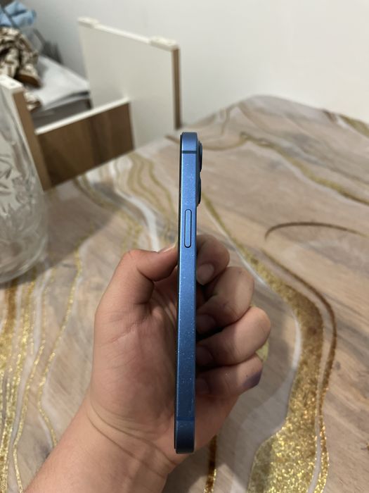 Iphone 13 в отличном состоянии