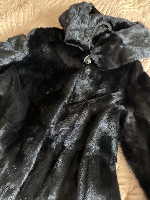 Шуба черная новая