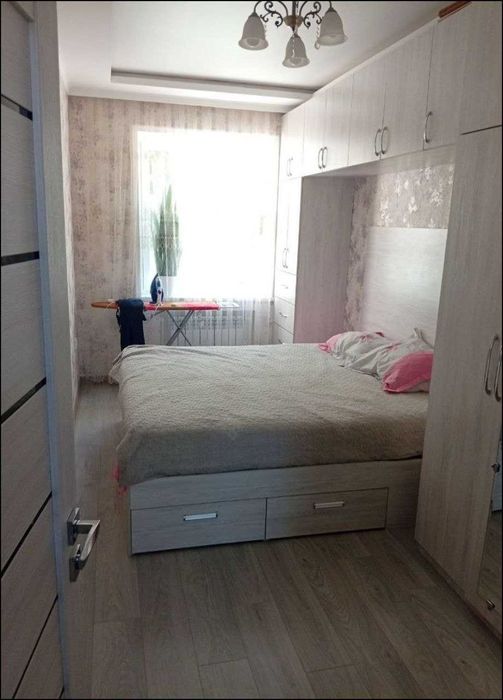 Продаю 2 комнатную квартиру.ттз 2