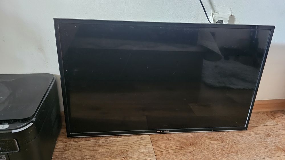 Телевизор Thomson T32RTL5130